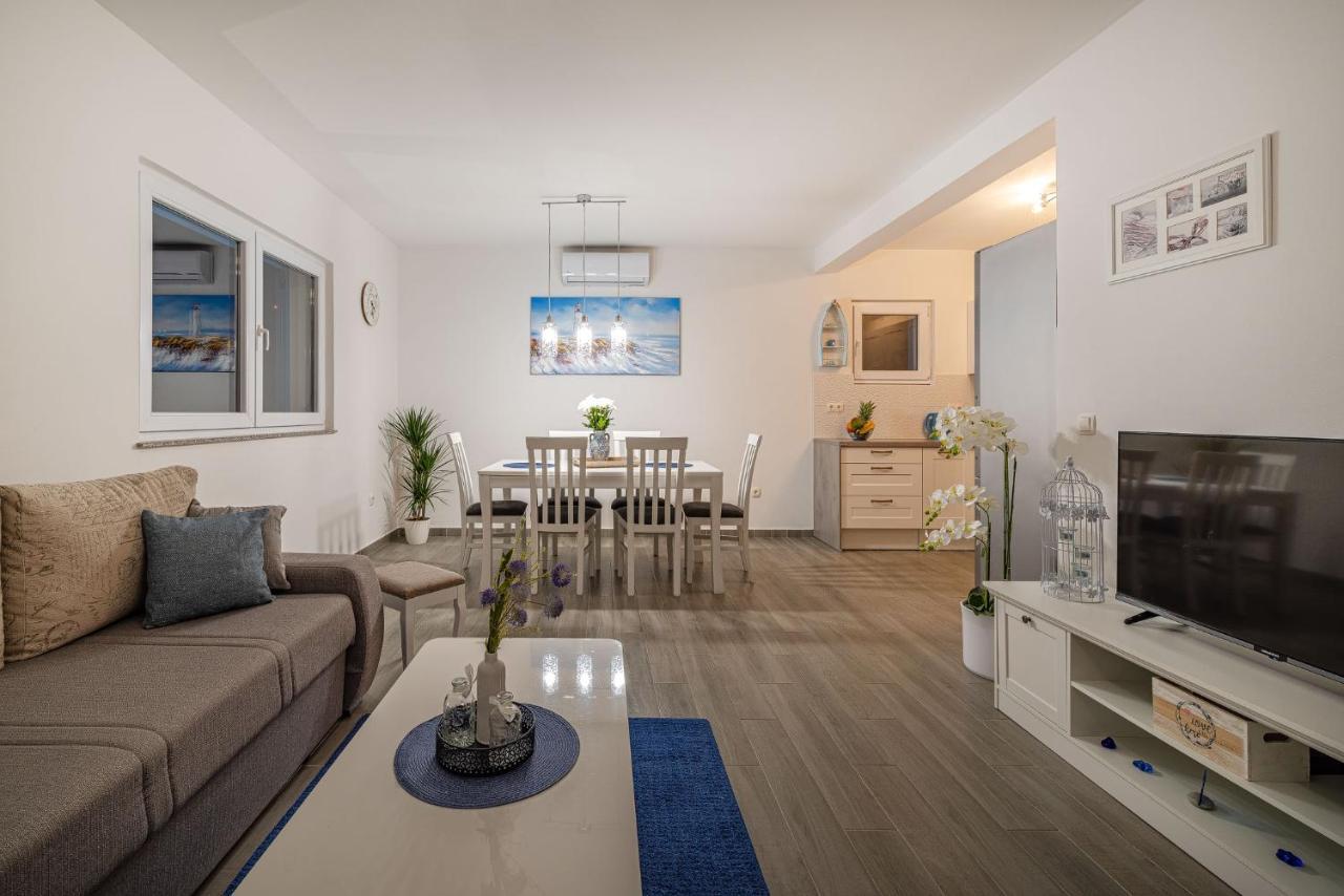 Villa Nika Jasenice  Ngoại thất bức ảnh